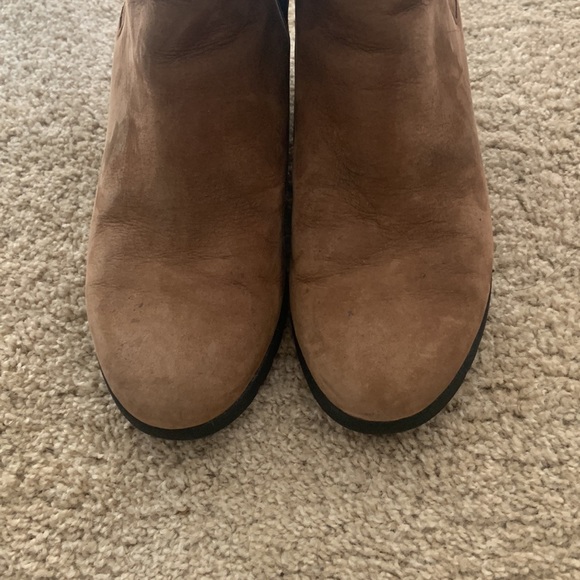 UGG Waterproof Insulated Wedge Boot - Picture 7 of 7